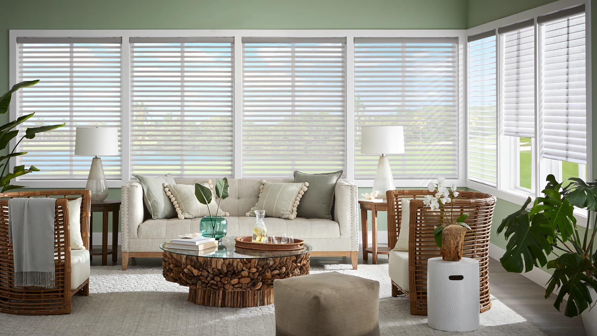 4 Best Sunroom Window Treatment Ideas